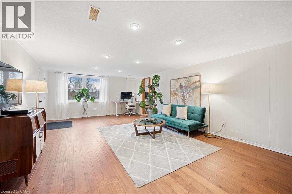 144 RIPPLEWOOD Crescent thumbnail 28