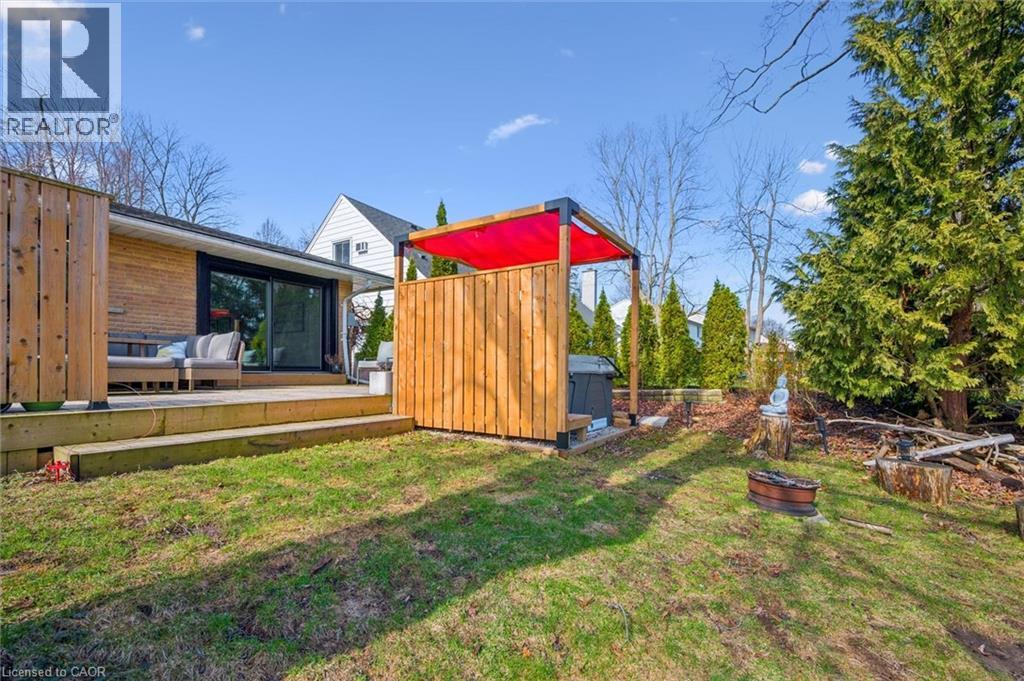 144 RIPPLEWOOD Crescent thumbnail 38