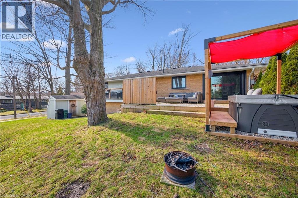 144 RIPPLEWOOD Crescent thumbnail 39