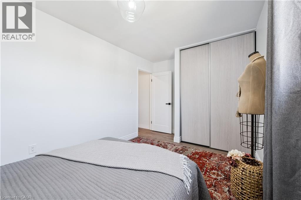 224G HARVARD Place thumbnail 10