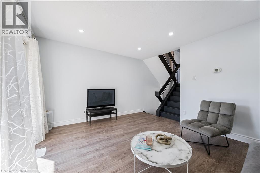 224G HARVARD Place thumbnail 8