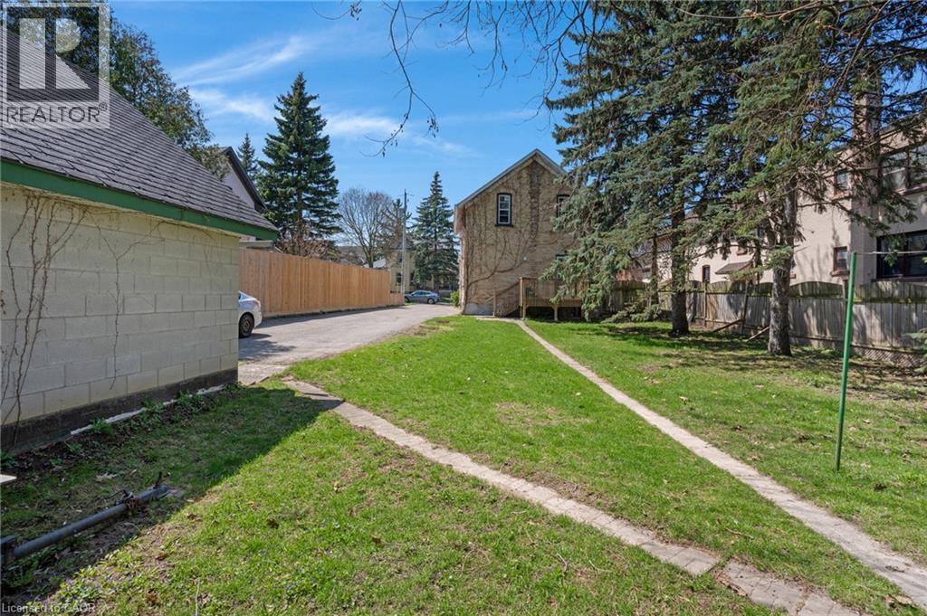 22 SAMUEL Street thumbnail 9