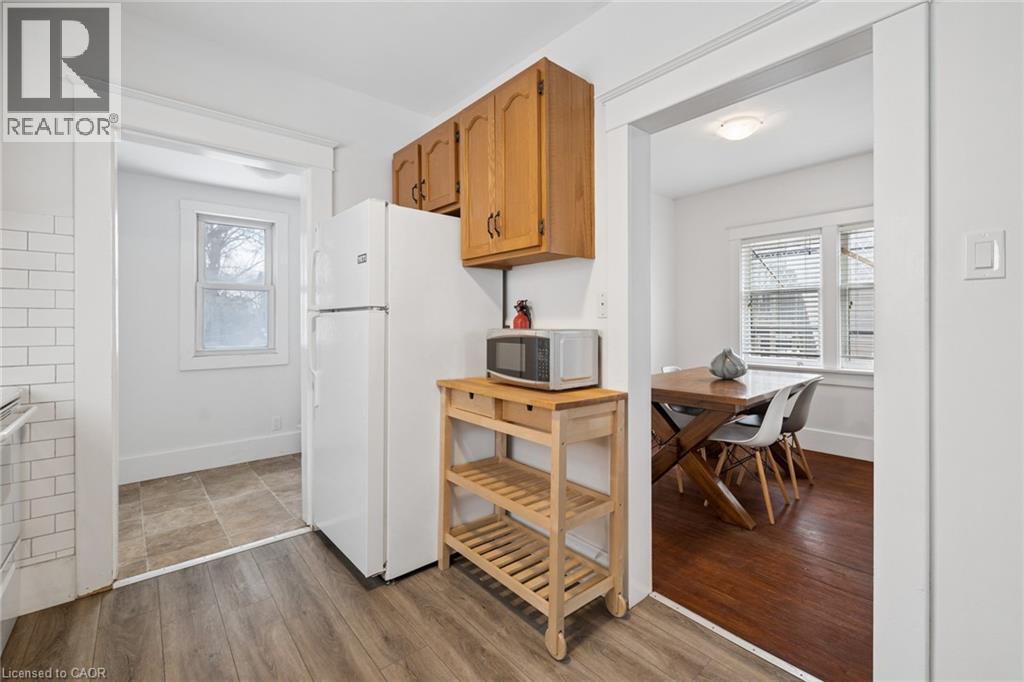 50 WALNUT Street thumbnail 8