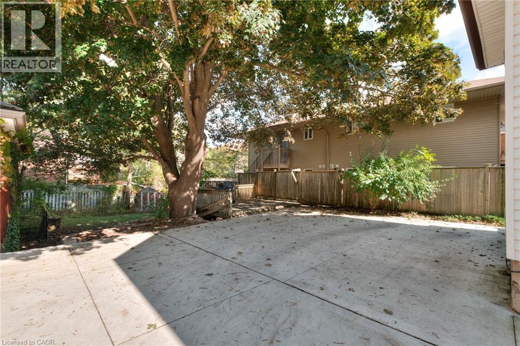 50 WALNUT Street thumbnail 25