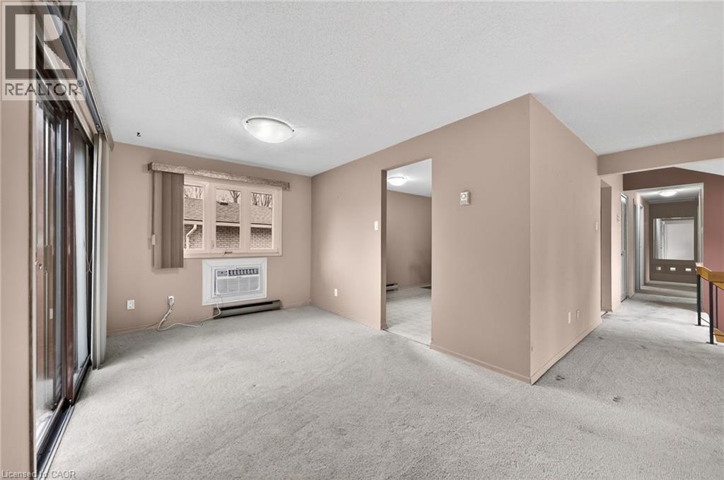 232 SALISBURY Avenue thumbnail 13