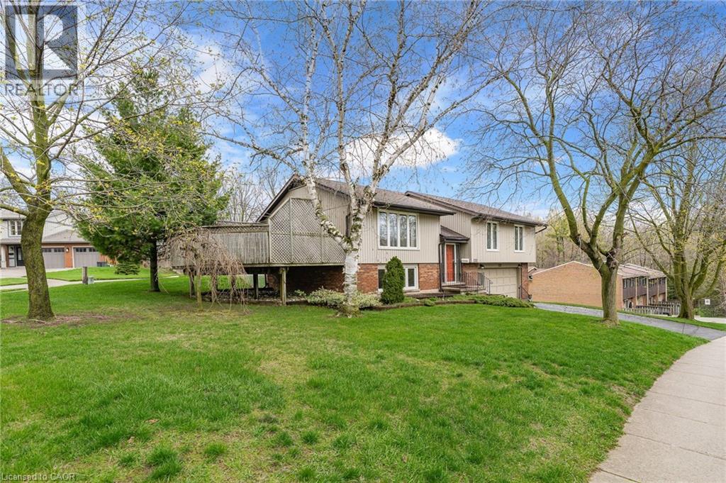 232 SALISBURY Avenue thumbnail 3