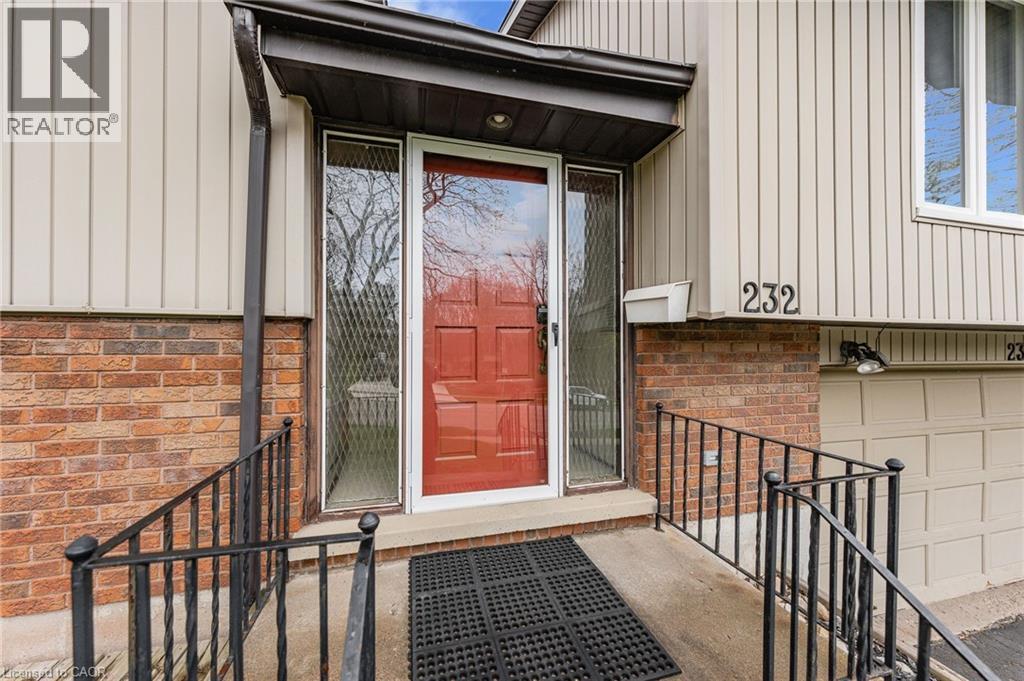 232 SALISBURY Avenue thumbnail 4