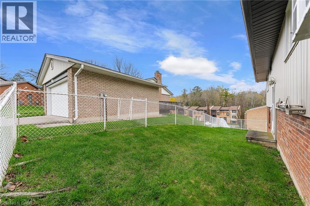 232 SALISBURY Avenue thumbnail 41