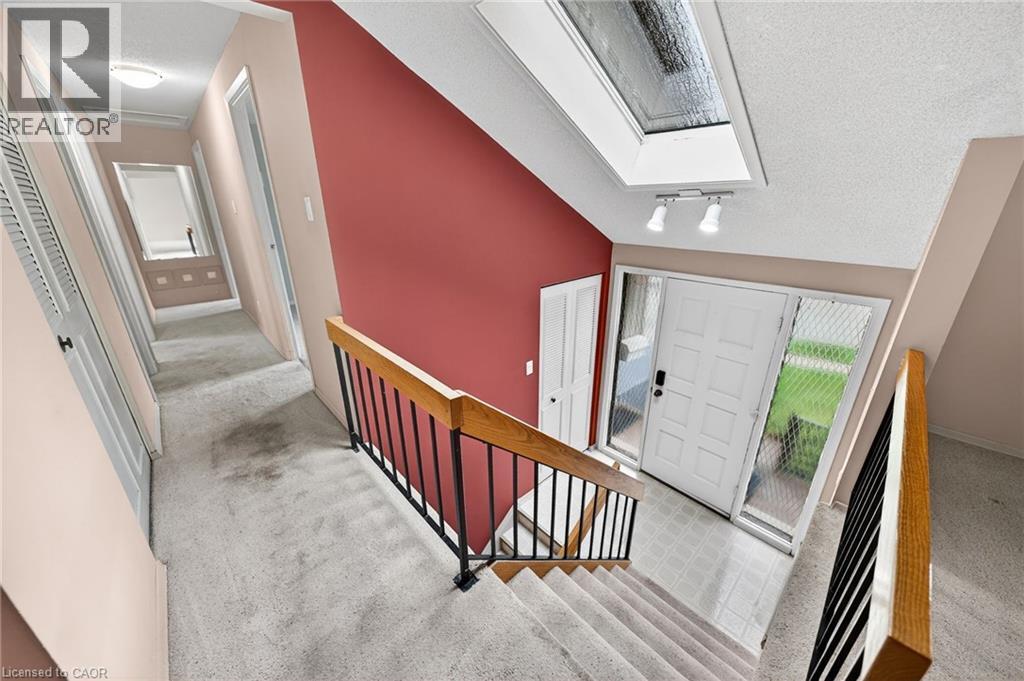 232 SALISBURY Avenue thumbnail 5