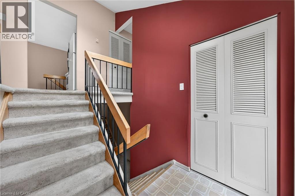 232 SALISBURY Avenue thumbnail 8