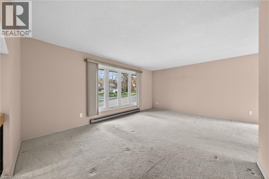 232 SALISBURY Avenue thumbnail 9