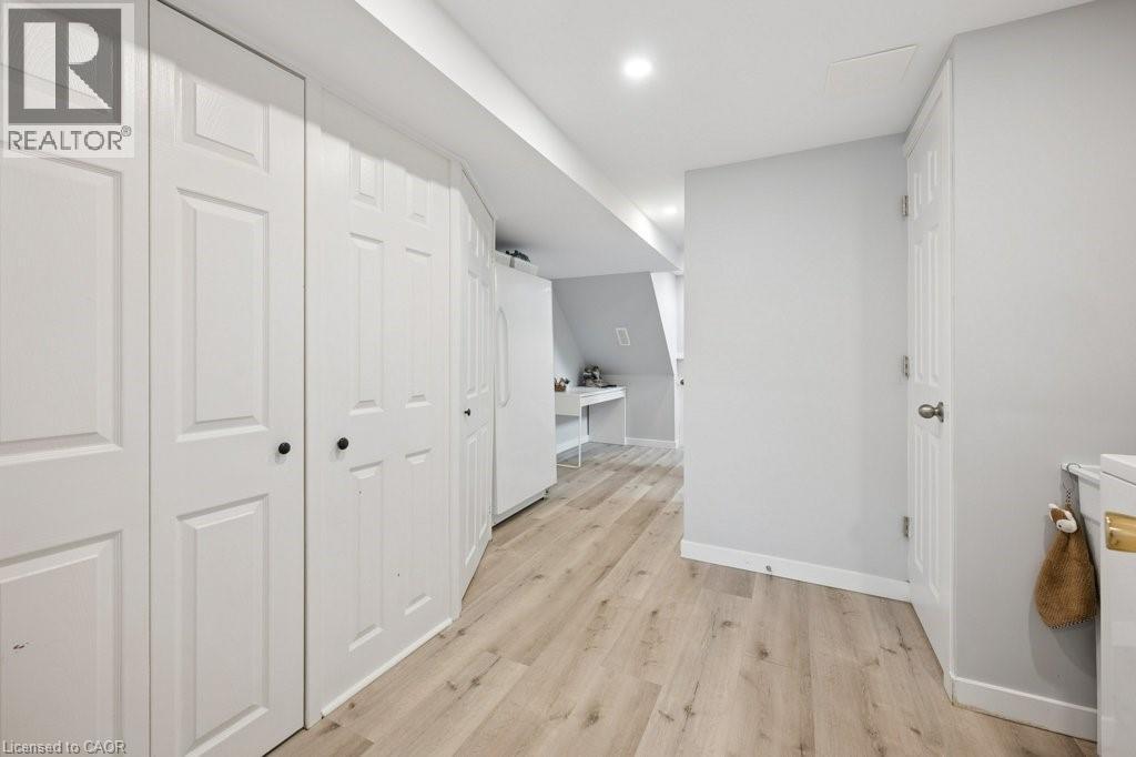 522 GLENDENE Crescent thumbnail 29