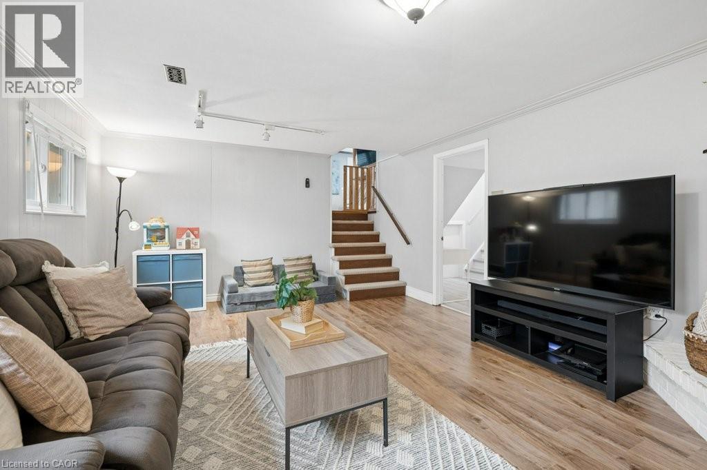 522 GLENDENE Crescent thumbnail 37