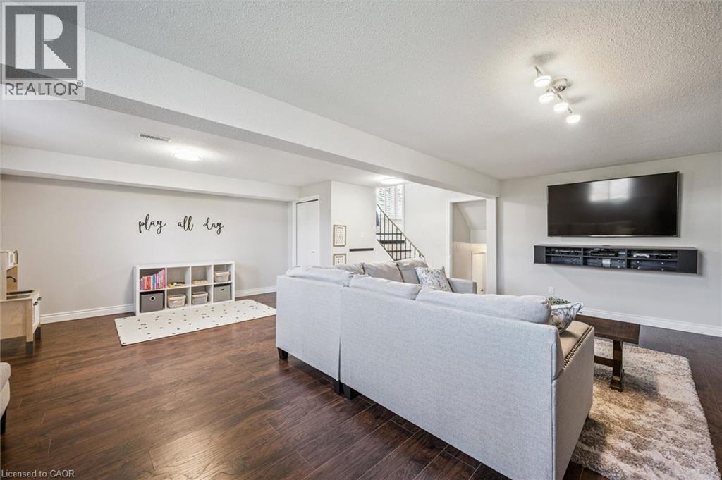 137 CEDAR CREST Street thumbnail 26