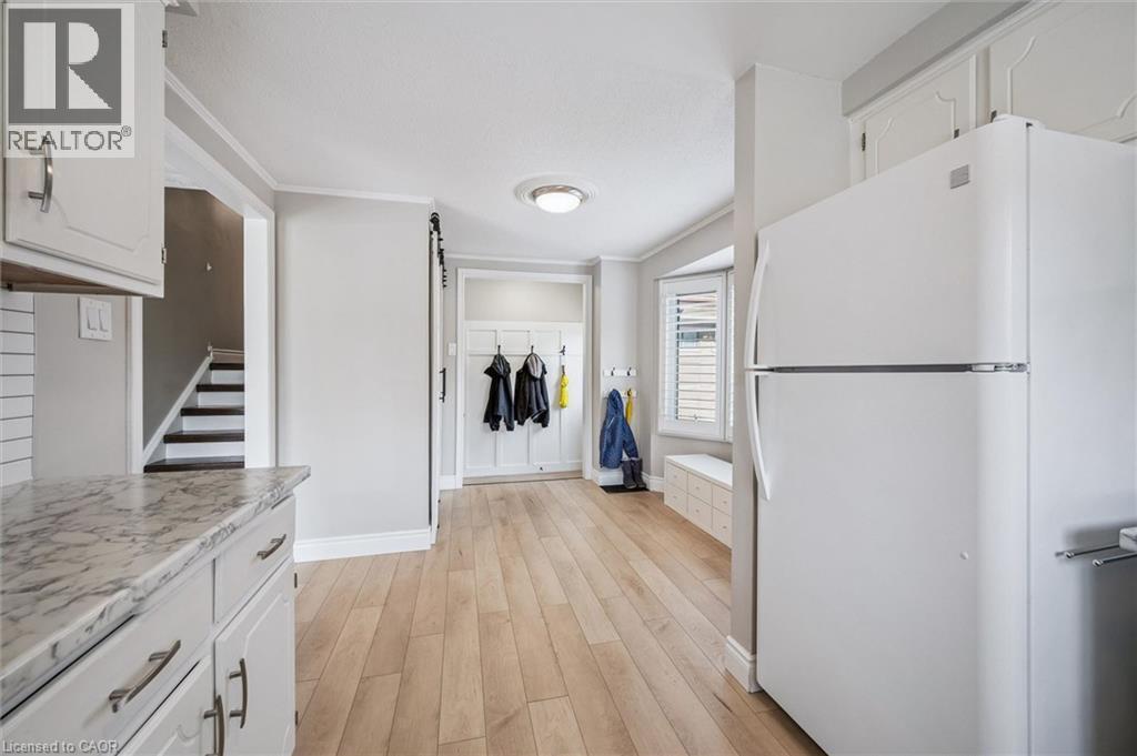 137 CEDAR CREST Street thumbnail 14