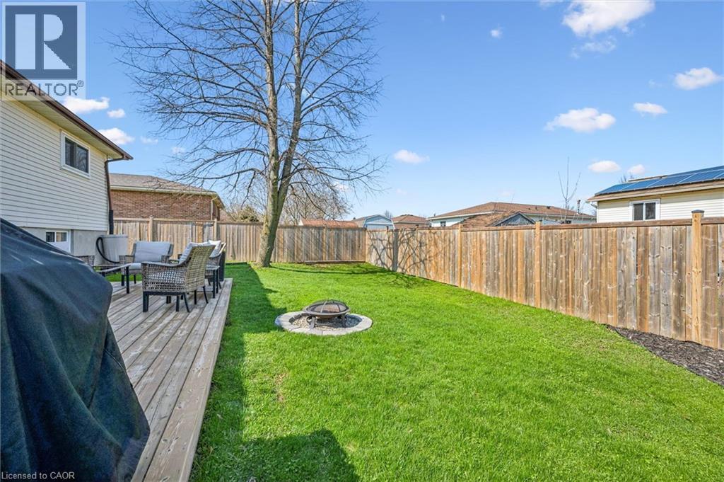 137 CEDAR CREST Street thumbnail 30