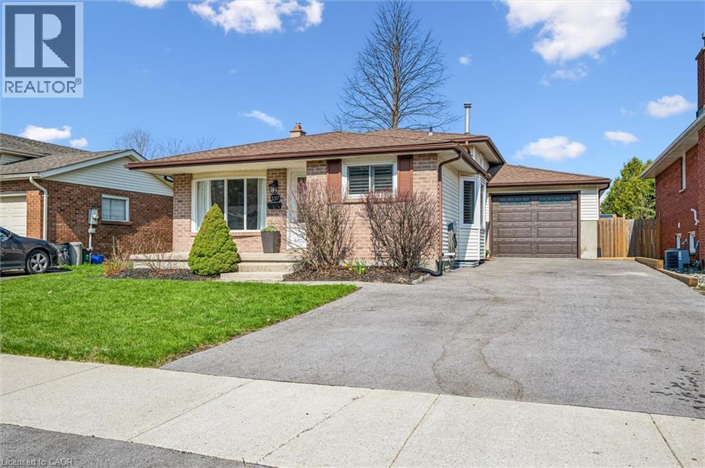 137 CEDAR CREST Street thumbnail 4