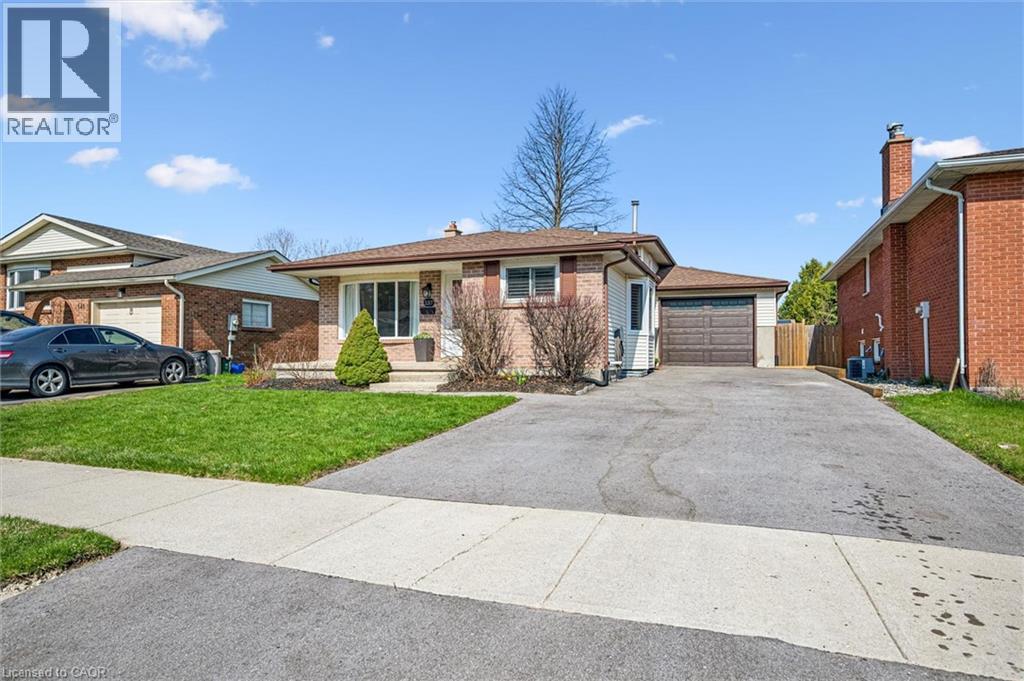 137 CEDAR CREST Street thumbnail 3