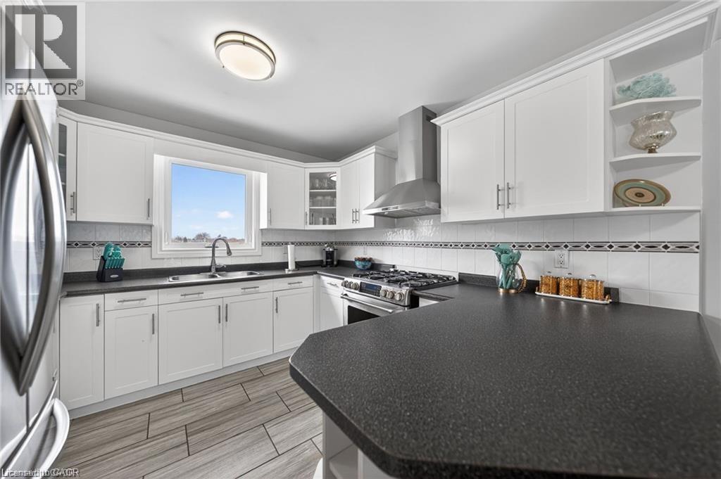 102 NATHAN Court thumbnail 17