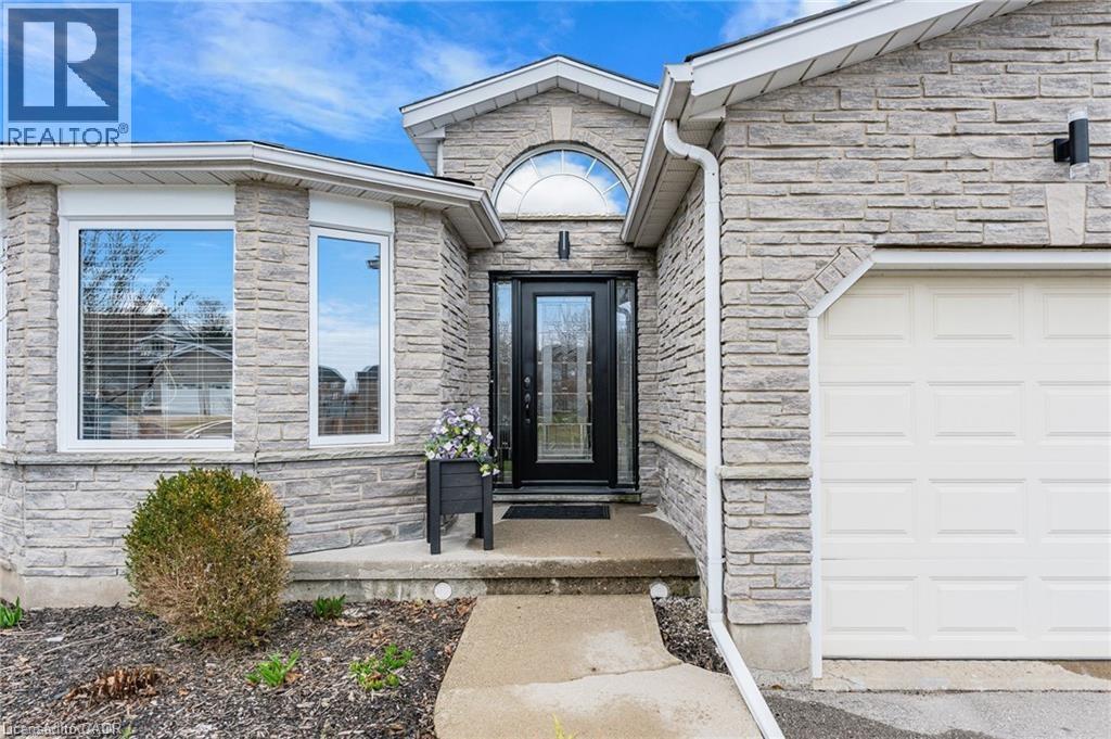 102 NATHAN Court thumbnail 3