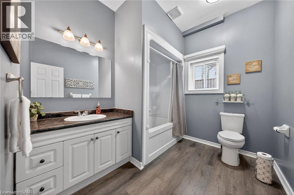 102 NATHAN Court thumbnail 33