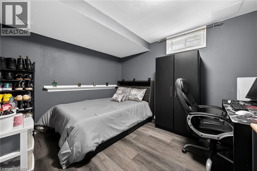 102 NATHAN Court thumbnail 38