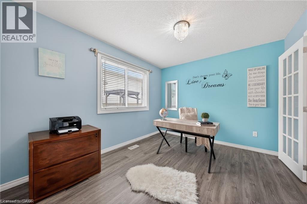 102 NATHAN Court thumbnail 9