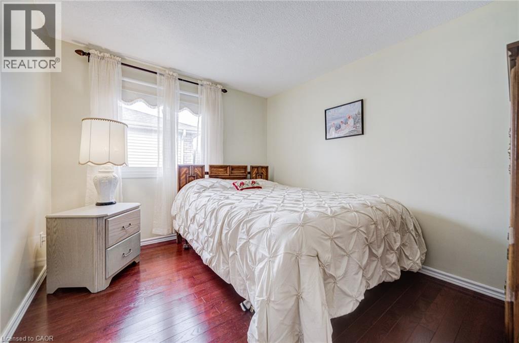 207 STOKE Drive thumbnail 30