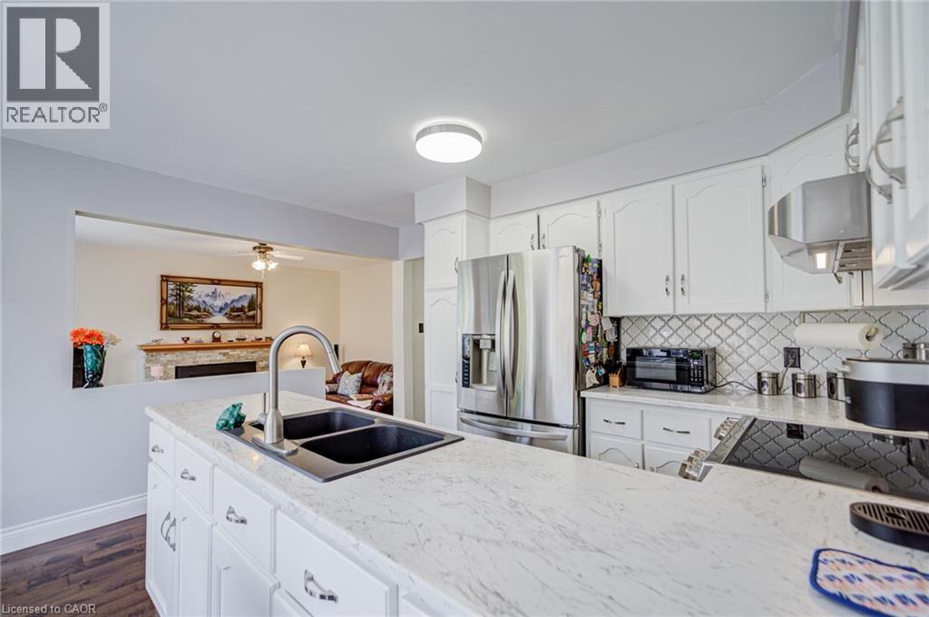 207 STOKE Drive thumbnail 19