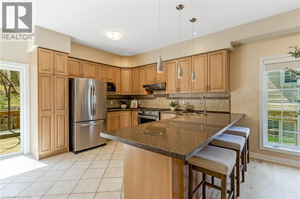 227 CHESTNUT HILL Crescent thumbnail 15