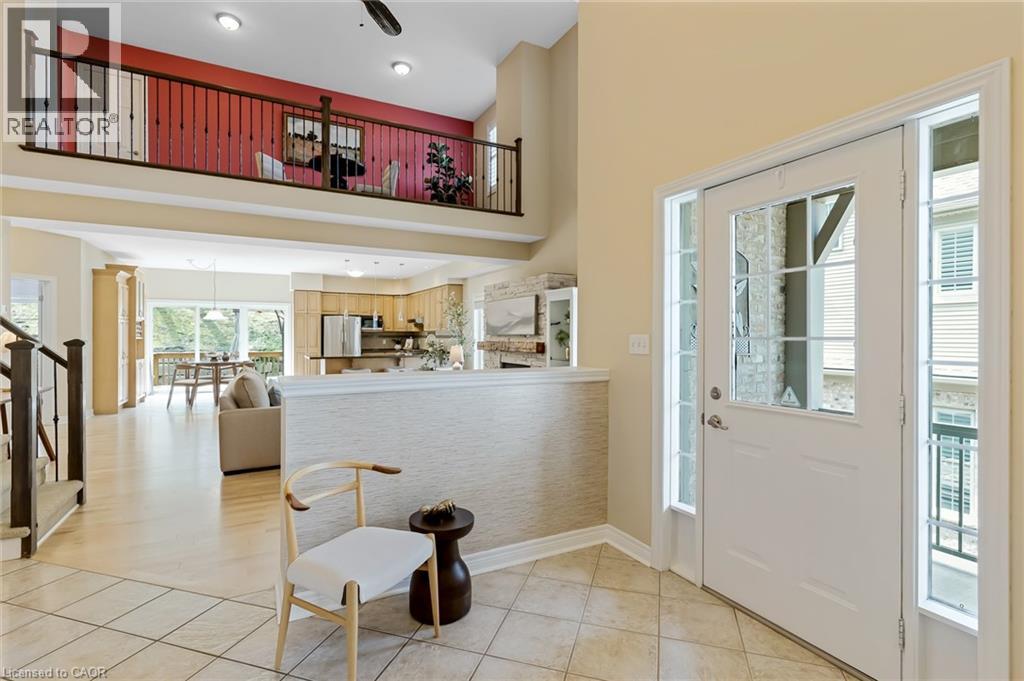 227 CHESTNUT HILL Crescent thumbnail 7