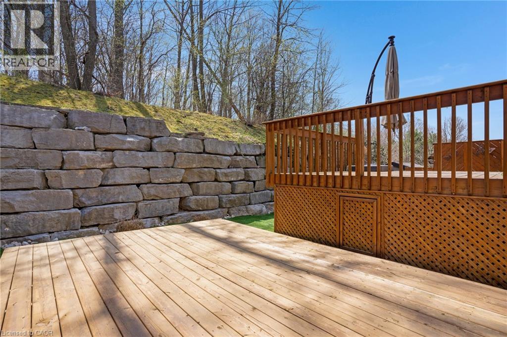 227 CHESTNUT HILL Crescent thumbnail 43