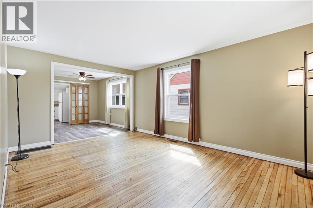 11 GORE Street thumbnail 6