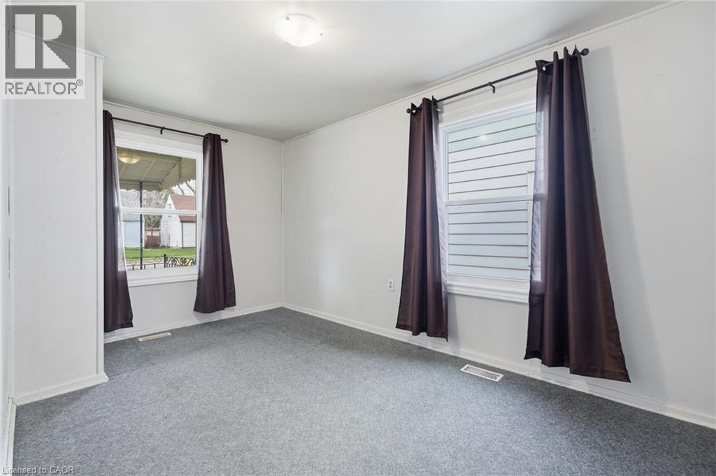 11 GORE Street thumbnail 16