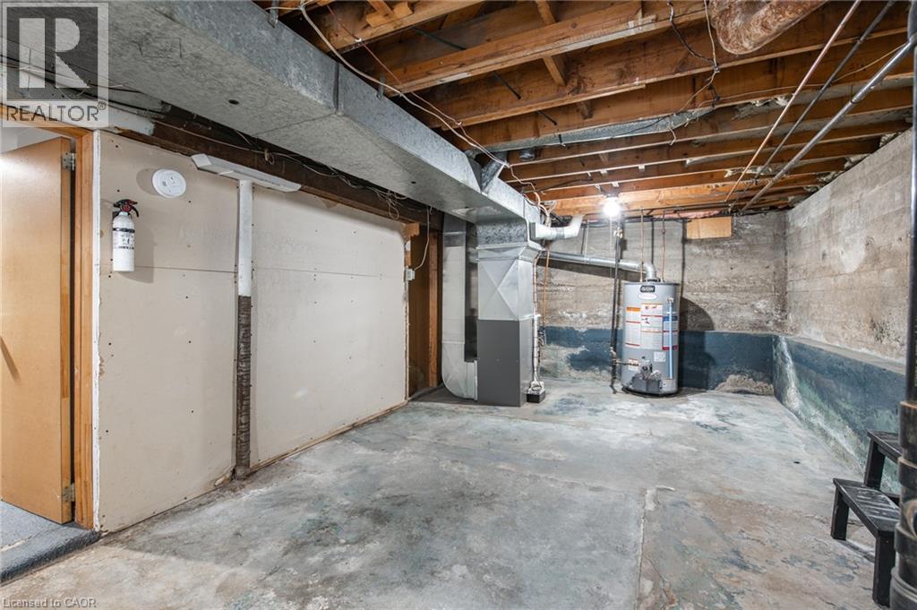 11 GORE Street thumbnail 25