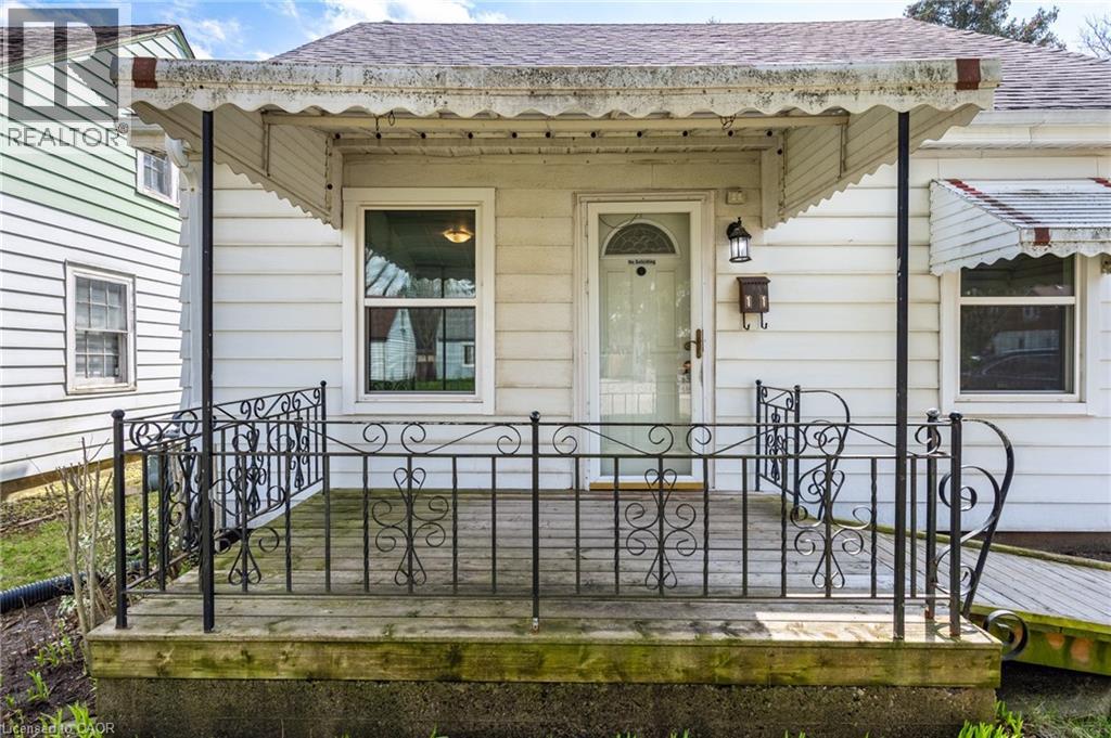 11 GORE Street thumbnail 4