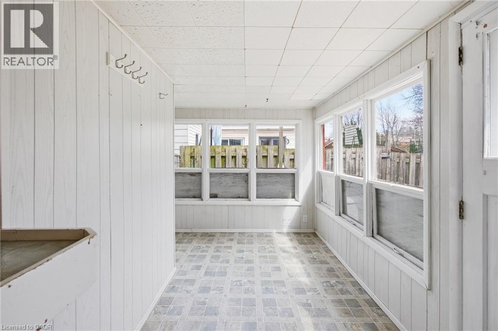 11 GORE Street thumbnail 14