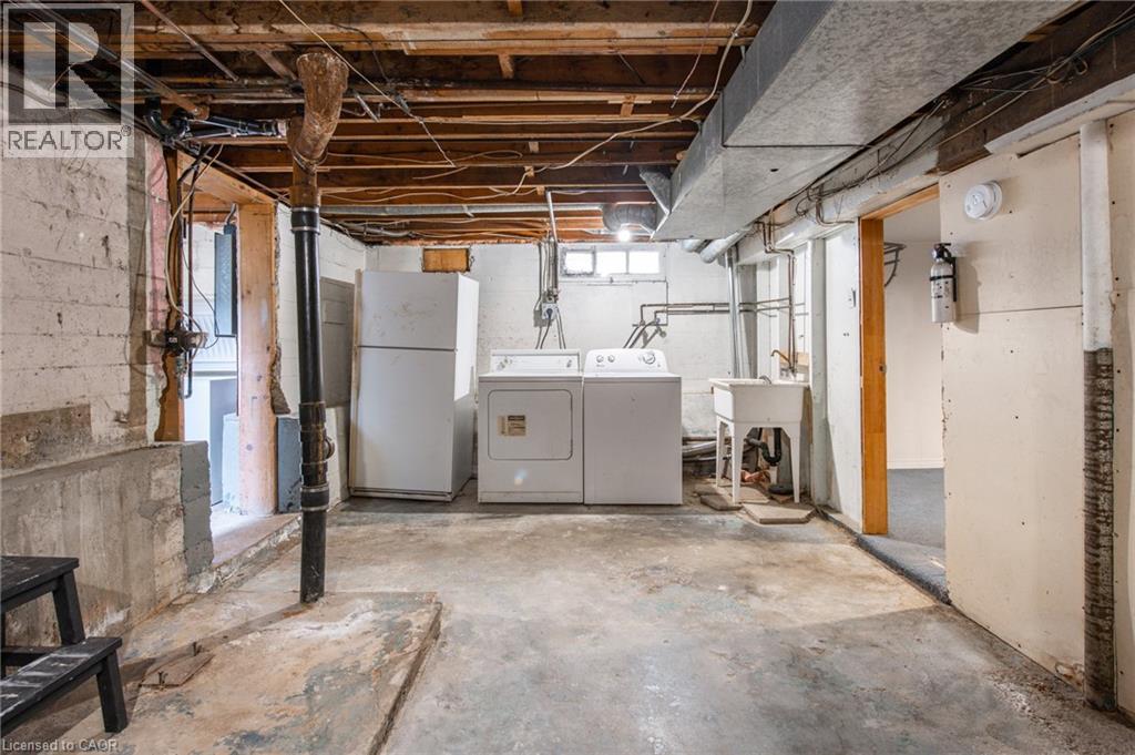 11 GORE Street thumbnail 26