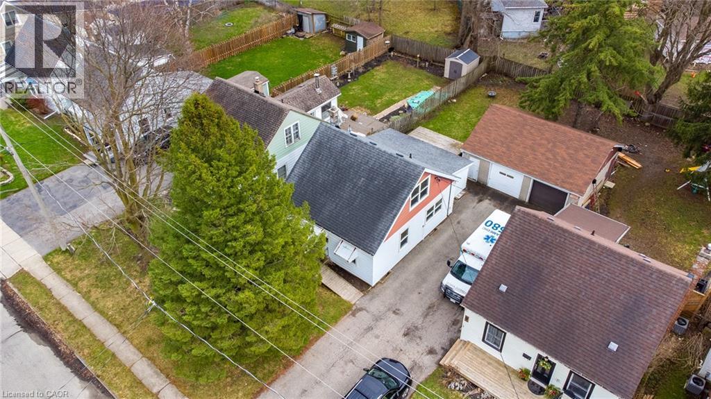 11 GORE Street thumbnail 34