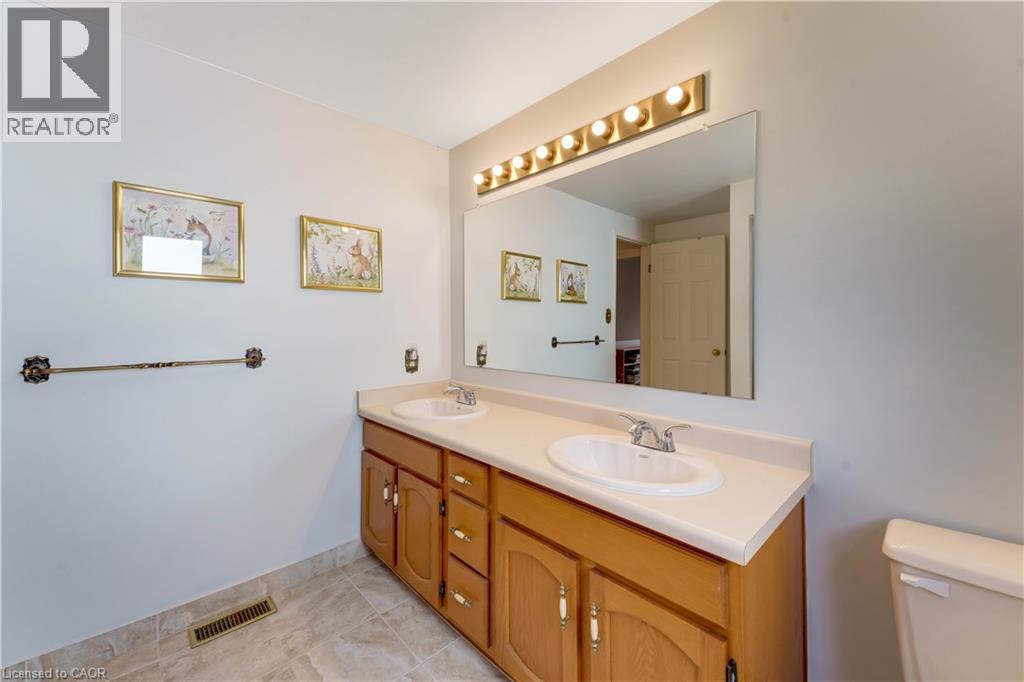 11 DARLINGTON Place thumbnail 39