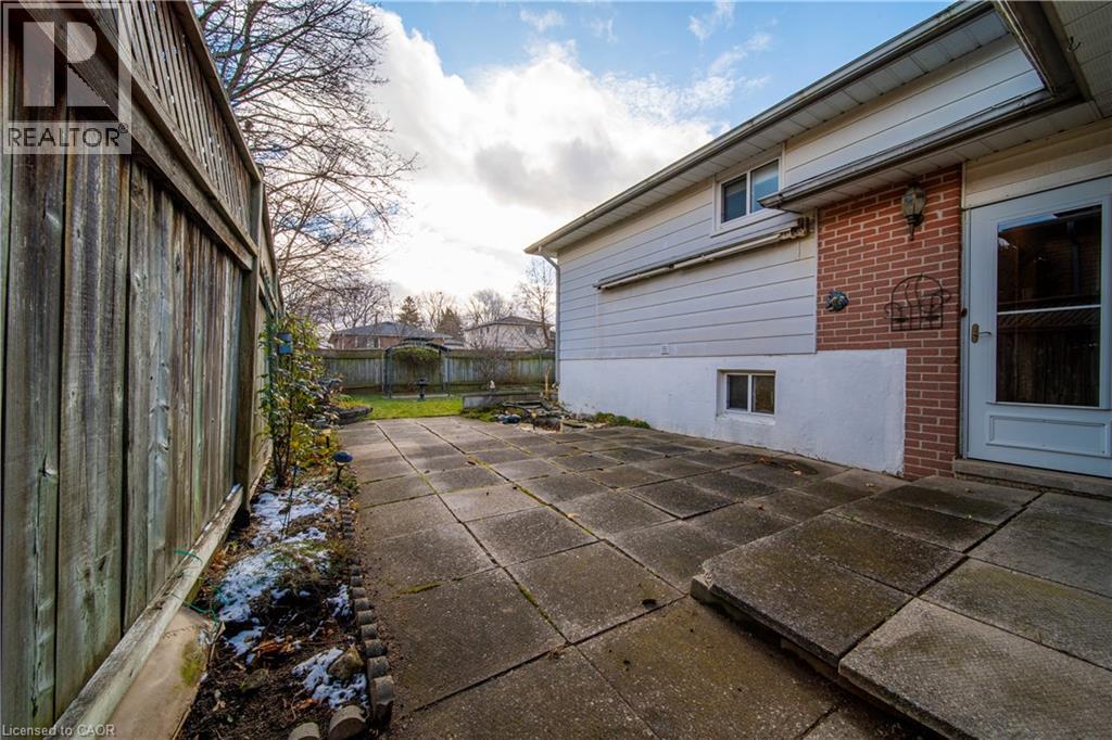 1209 VALENTINE Drive thumbnail 31