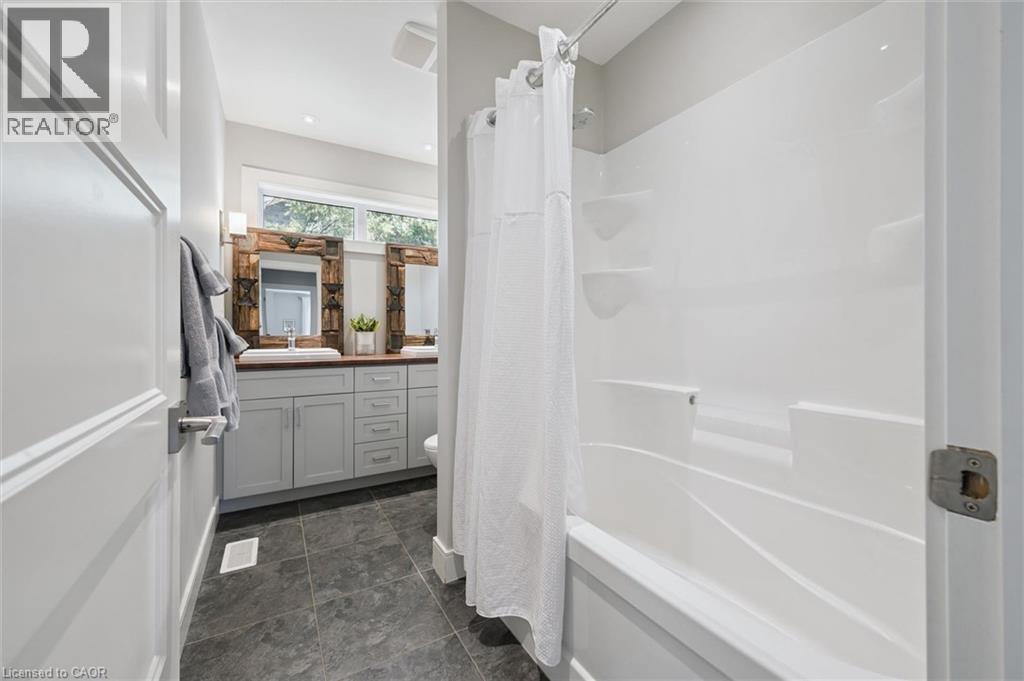 33 ABERDEEN Road N thumbnail 31