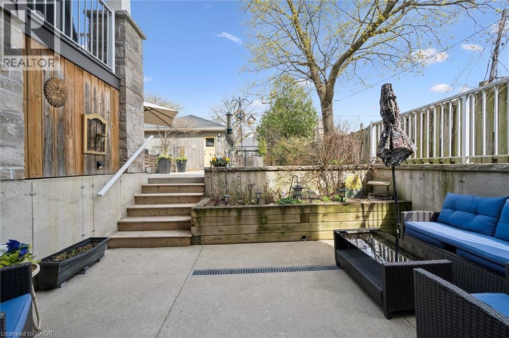 33 ABERDEEN Road N thumbnail 44