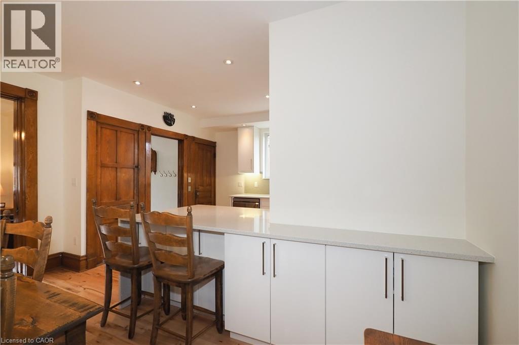 18 THERESA Street thumbnail 17