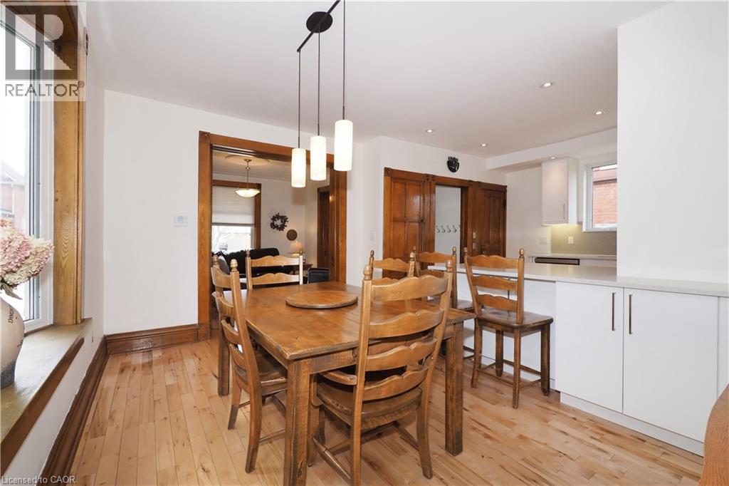 18 THERESA Street thumbnail 13