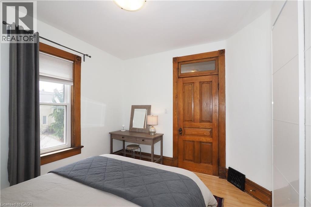 18 THERESA Street thumbnail 34