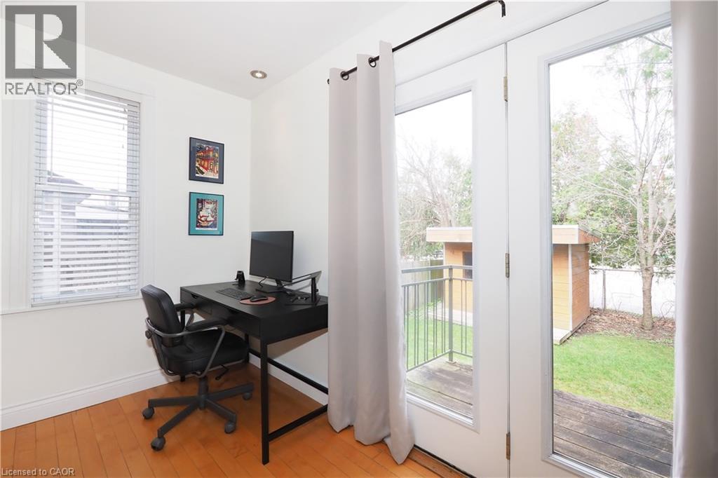 18 THERESA Street thumbnail 27