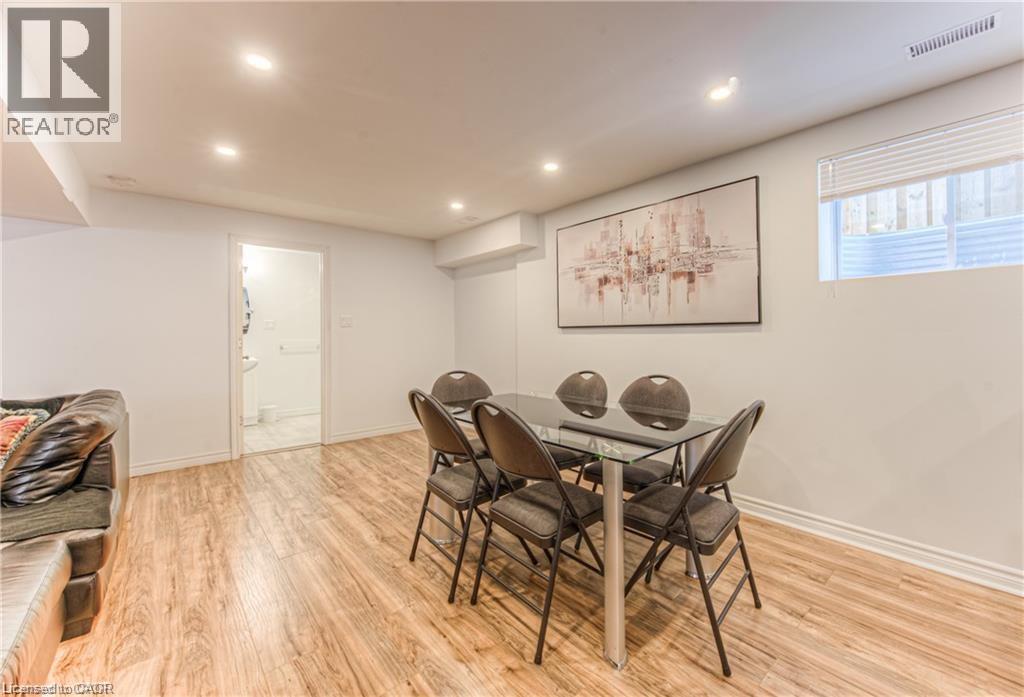 26 SPRING CREEK Street thumbnail 33