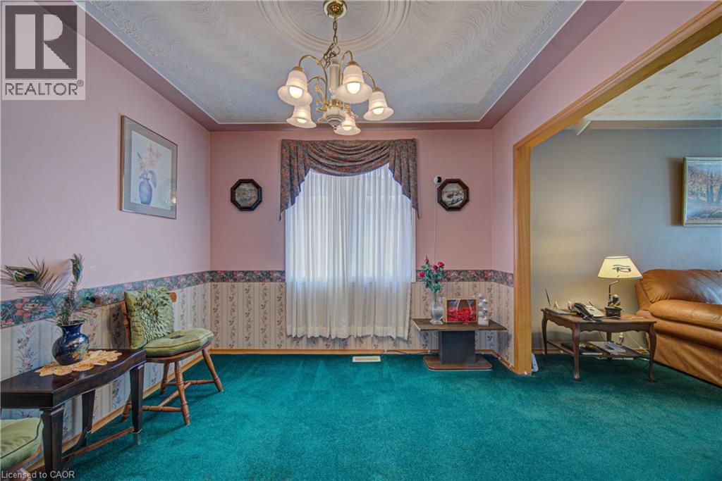 489 NORTHLAKE Drive thumbnail 11