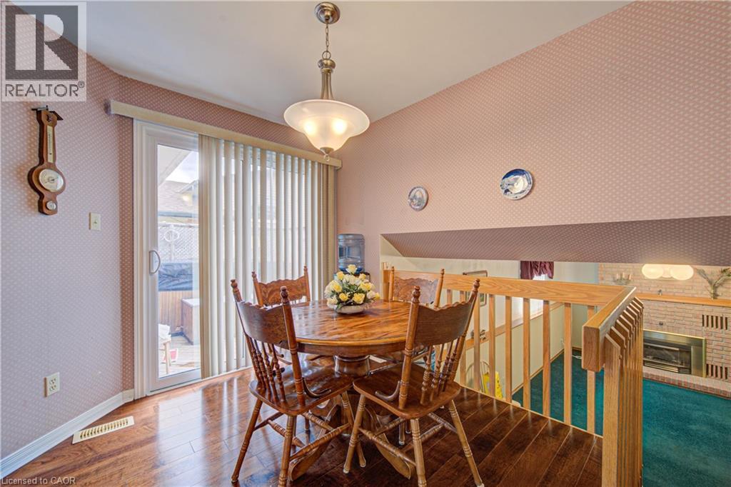 489 NORTHLAKE Drive thumbnail 12